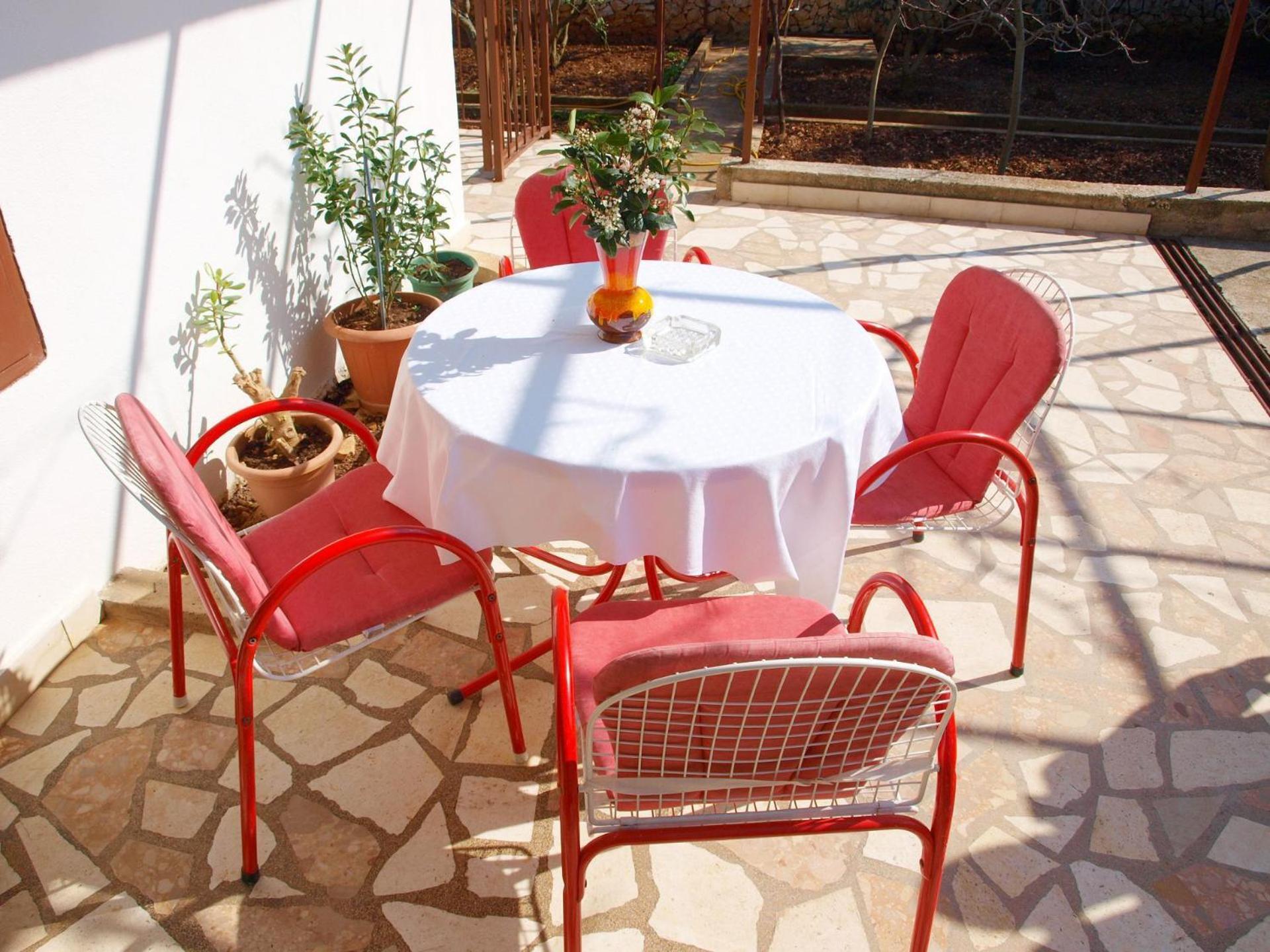 Apartments Mirja - 100M From The Beach & Parking Trogir Eksteriør bilde