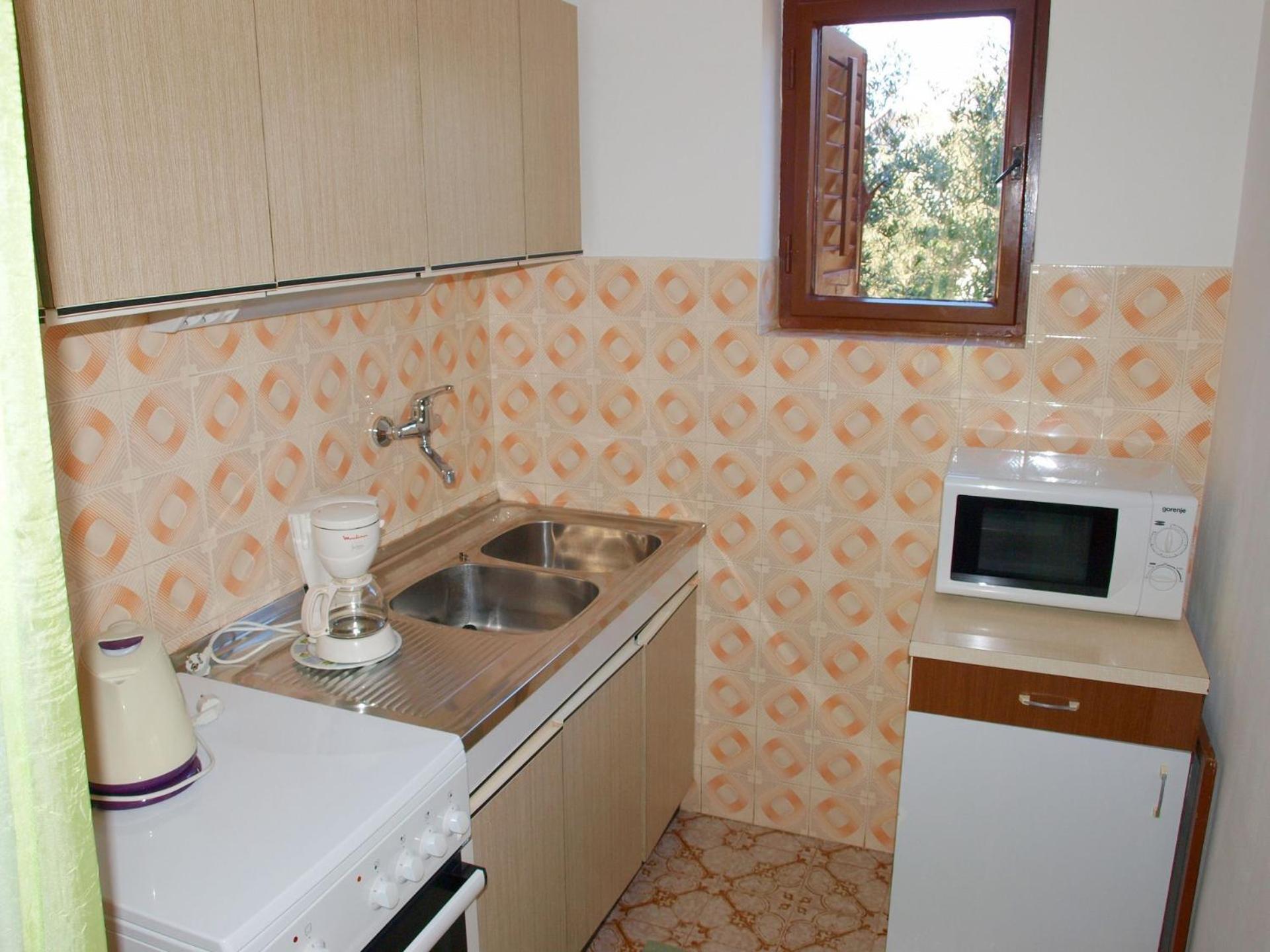 Apartments Mirja - 100M From The Beach & Parking Trogir Eksteriør bilde